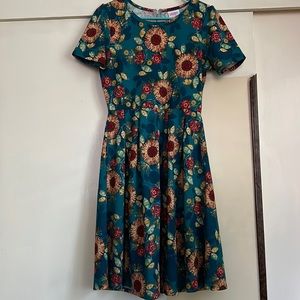 LuLaRoe sunflower dress